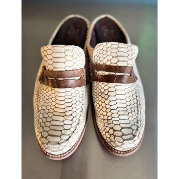 Rare Freebird Mona Lisa Slides in Cream Snakeskin Leather